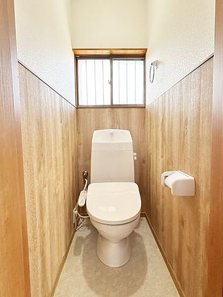 【リフォーム済】トイレは新品に交換しました。