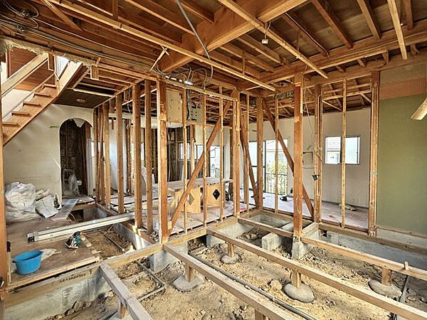 【リフォーム中】1階和室別アングルです。