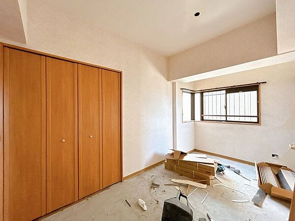南東洋室約6.2帖です。