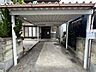 駐車場：【リフォーム中】駐車場です。カーポート・庭は解体します。