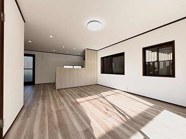 外観：324000023673