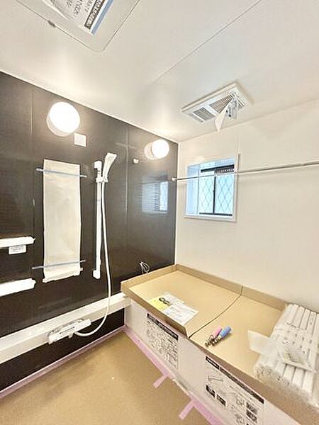 【リフォーム販売】浴室　浴室は1坪以上サイズの大きさへ拡張し、新品に交換予定です。