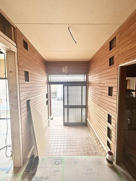 【リフォーム中販売】玄関