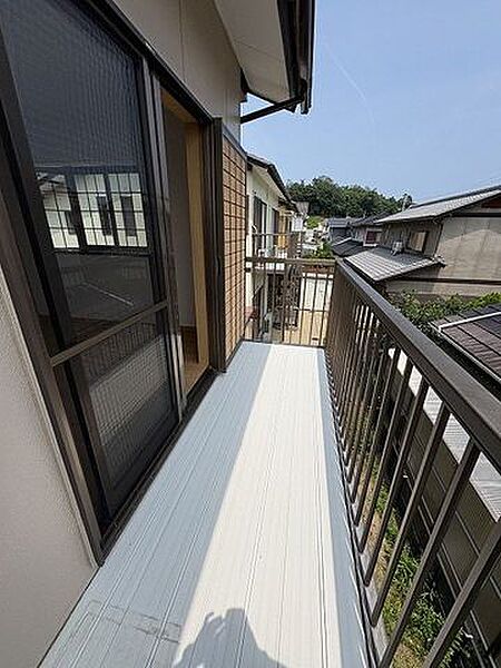 陽当たりの良いバルコニーです。