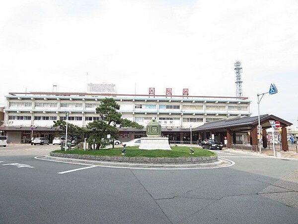 松阪駅(近鉄 山田線)まで約1500ｍ（徒歩約21分） 【近隣】松阪駅まで約1500ｍ（徒歩約21分）