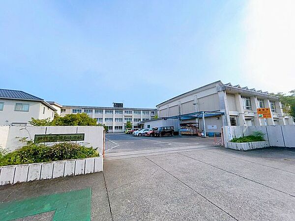 【周辺環境】鈴鹿市立清和小学校まで約1004ｍ