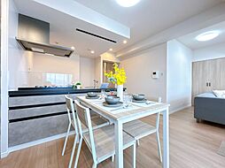 信開ドムス城川原 2LDKのリビング/ダイニング