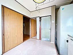 富山市長江本町　戸建て 2LDKのリビング/ダイニング