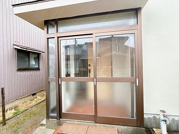 【リフォーム中】風除室のカギは交換します。