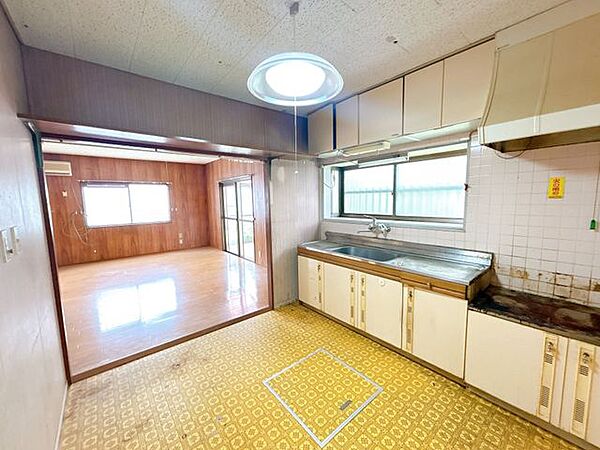 【リフォーム中】ファミリークローゼット、ランドリースペースを新設いたします。