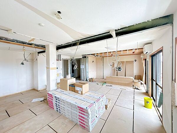 【リフォーム中】リビングです