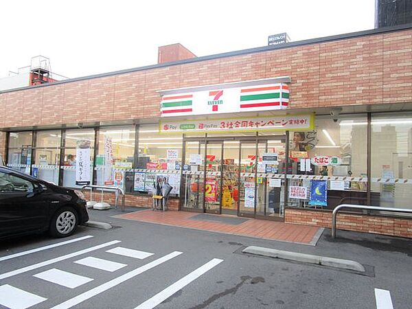 セブンイレブン金沢大手町店 徒歩1分。コンビニまで20ｍ