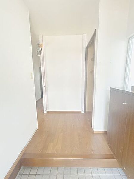 【期間限定現況販売】玄関内部です。