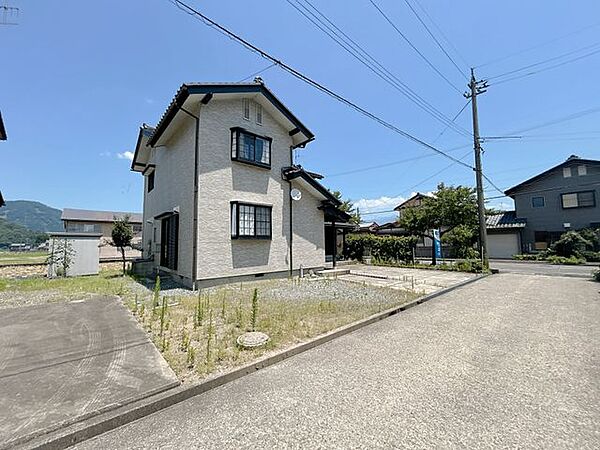 【外観写真】別角度から撮影した外観写真になります。
