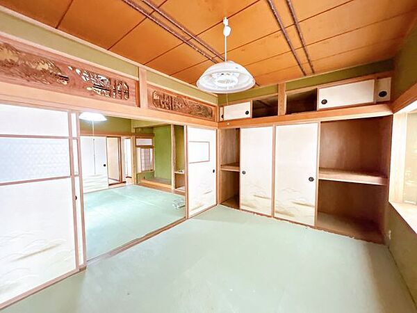 【2F西側6帖和室】2F西側6帖和室の写真になります。