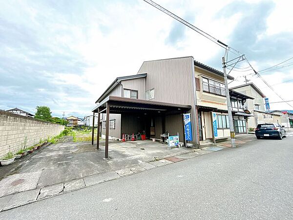 【外観写真】別角度から撮影した外観写真になります。