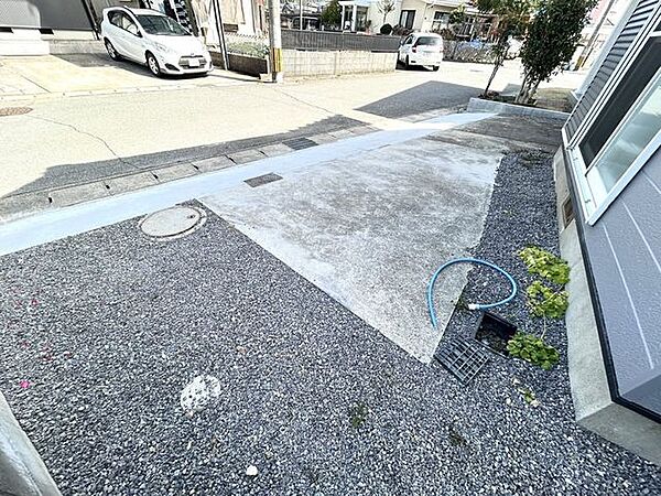 【リフォーム済】外観別アングル写真。