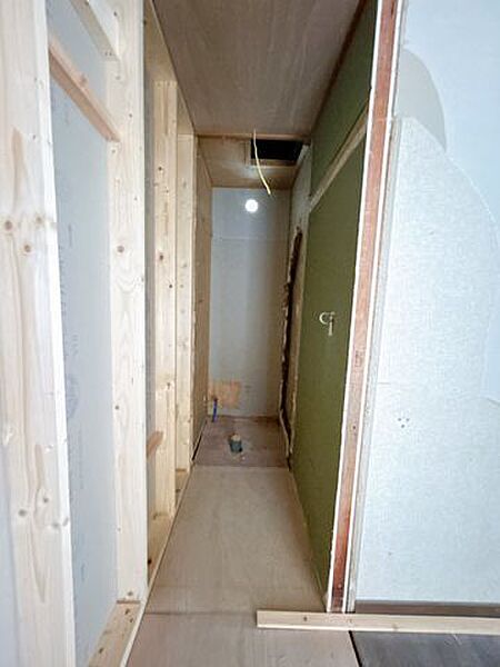 【現在リフォーム中】トイレは温水洗浄機能付きに新品交換します。直接肌に触れるトイレは新品が嬉しいですよね。