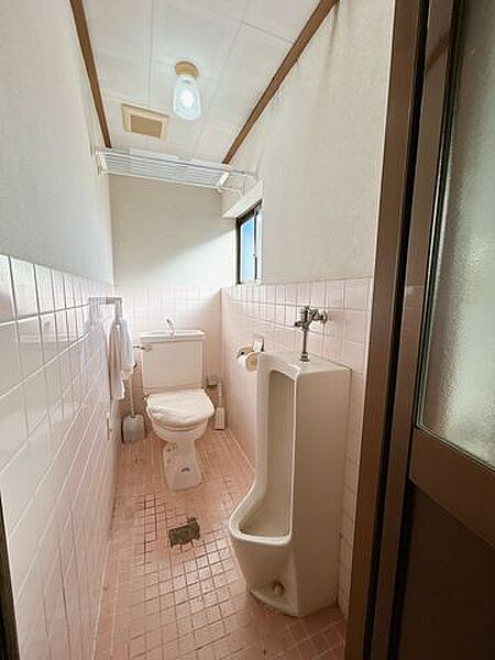 1階東側のトイレです。