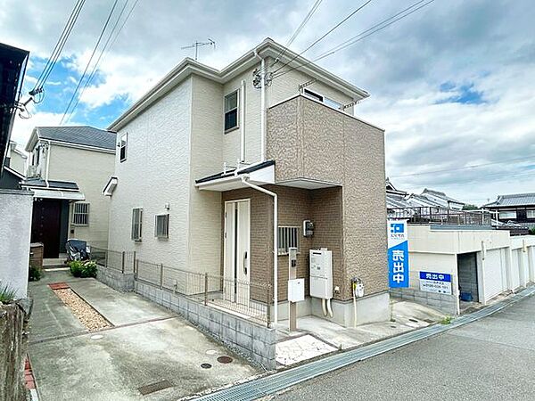 外観：328000682489