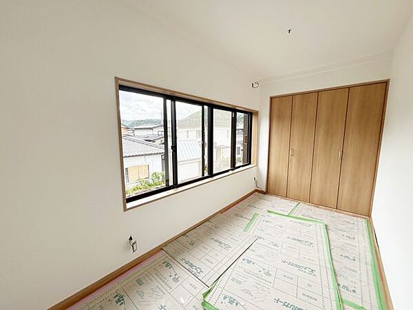 【リフォーム中】2階5帖洋室です。
