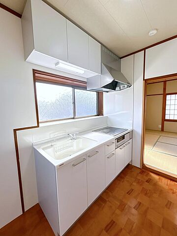 室内 鳥取市宮長223-43