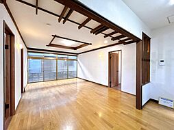 米子市旗ヶ崎7丁目　戸建て 5LDKのリビング/ダイニング