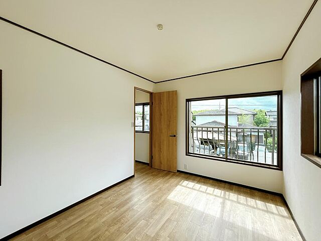 室内 米子市永江651