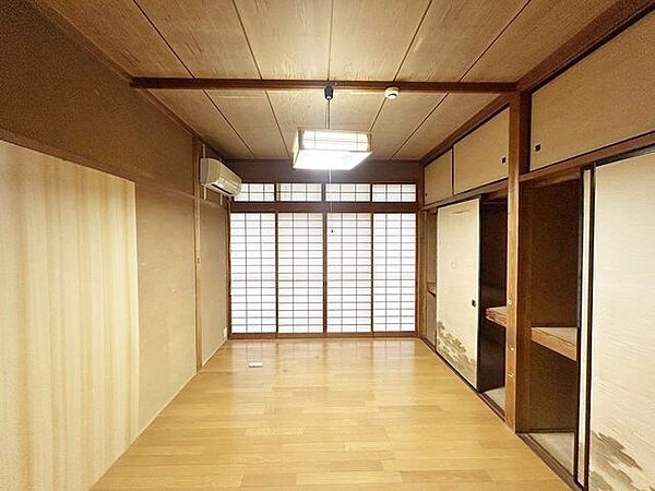 室内