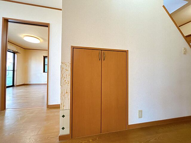 収納 松江市美保関町片江834