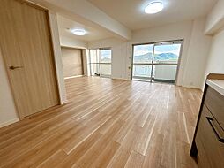 サンシティ尾道　1104 2LDKのリビング/ダイニング