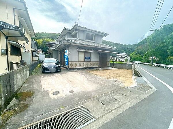 外観：334000265404
