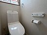 室内：【トイレ】トイレは新品交換しています。清潔感のある空間にリフォームしています。