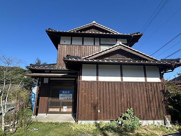 外観：334000245416