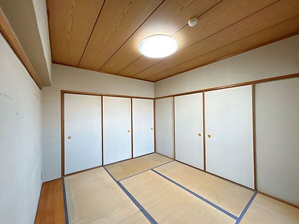 【現況写真】和室6帖（東側）です。