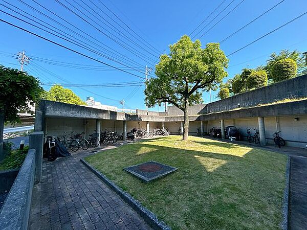 【現況写真】駐輪場です。