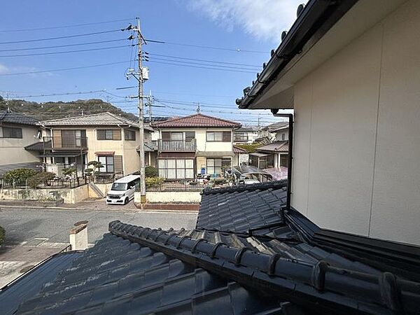 【リフォーム済】おうちからの眺望です。住宅街におうちがあるので静かな環境となっています。