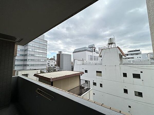 【眺望】ベランダからの景色です。