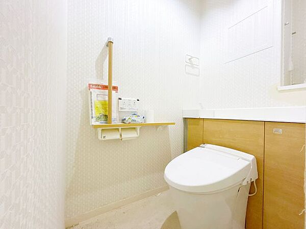 【リフォーム中】トイレです。新品に交換します。
