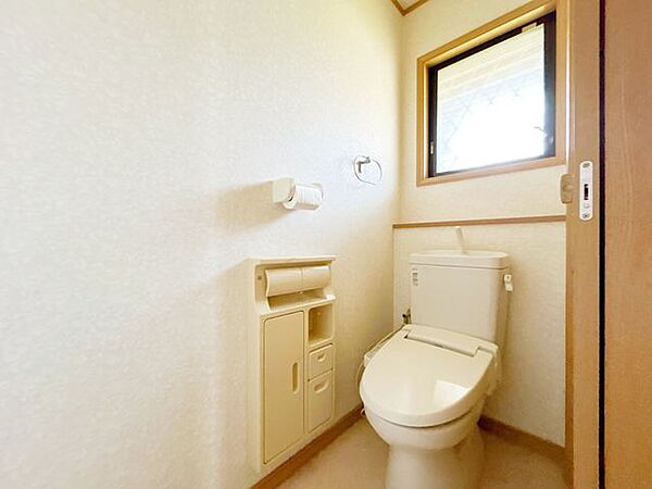 【リフォーム中】1階トイレです。新品に交換します。（6月28日撮影）