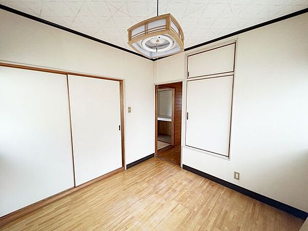 【現況】2階洋室です。