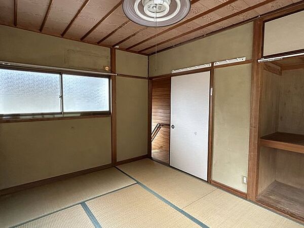 【現況】2階和室です。