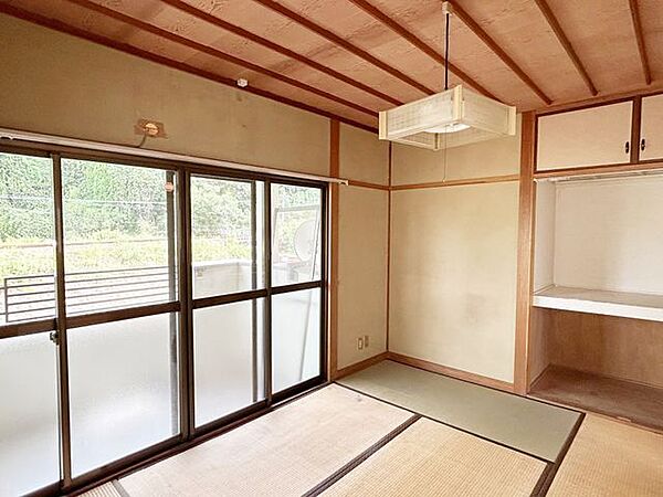 【現況】2階和室別角度です。