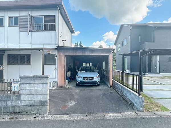【9月30日まで現況販売】車庫。お荷物は撤去予定です。