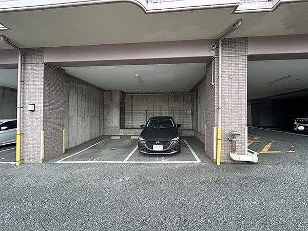 駐車場を拡大表示