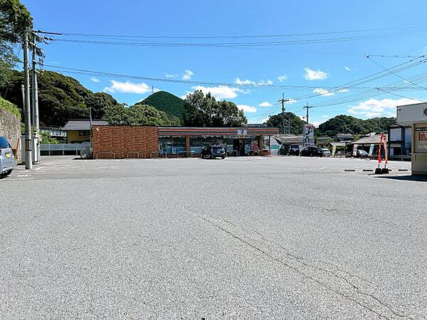 【周辺環境】セブンイレブン反射炉前店まで約1km（徒歩約13分） 1000m