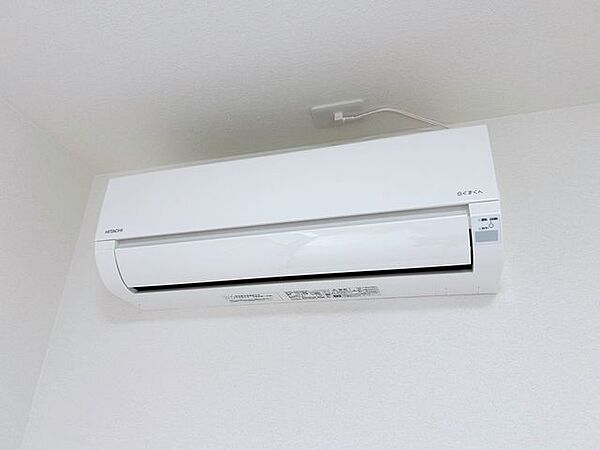 【リフォーム済】1階6帖洋室にはエアコンを新設しました。