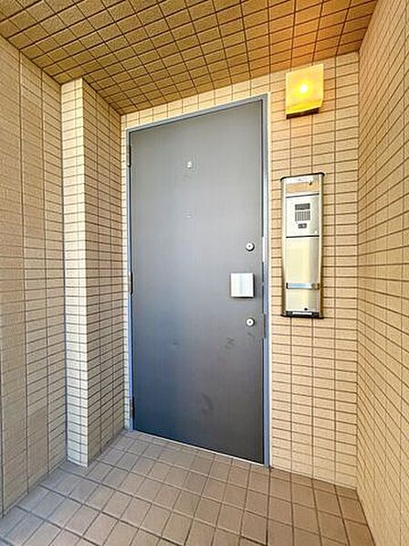 【リフォーム前】玄関外部