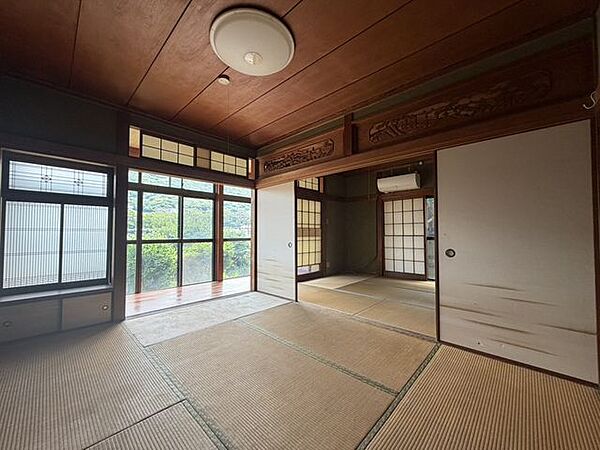 【リフォーム予定】和室二部屋と広縁をつなげて約18帖のリビングに仕上げていきます。