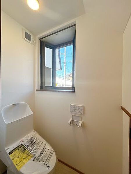 【リフォーム済】1階トイレは新品の便器に交換しました。